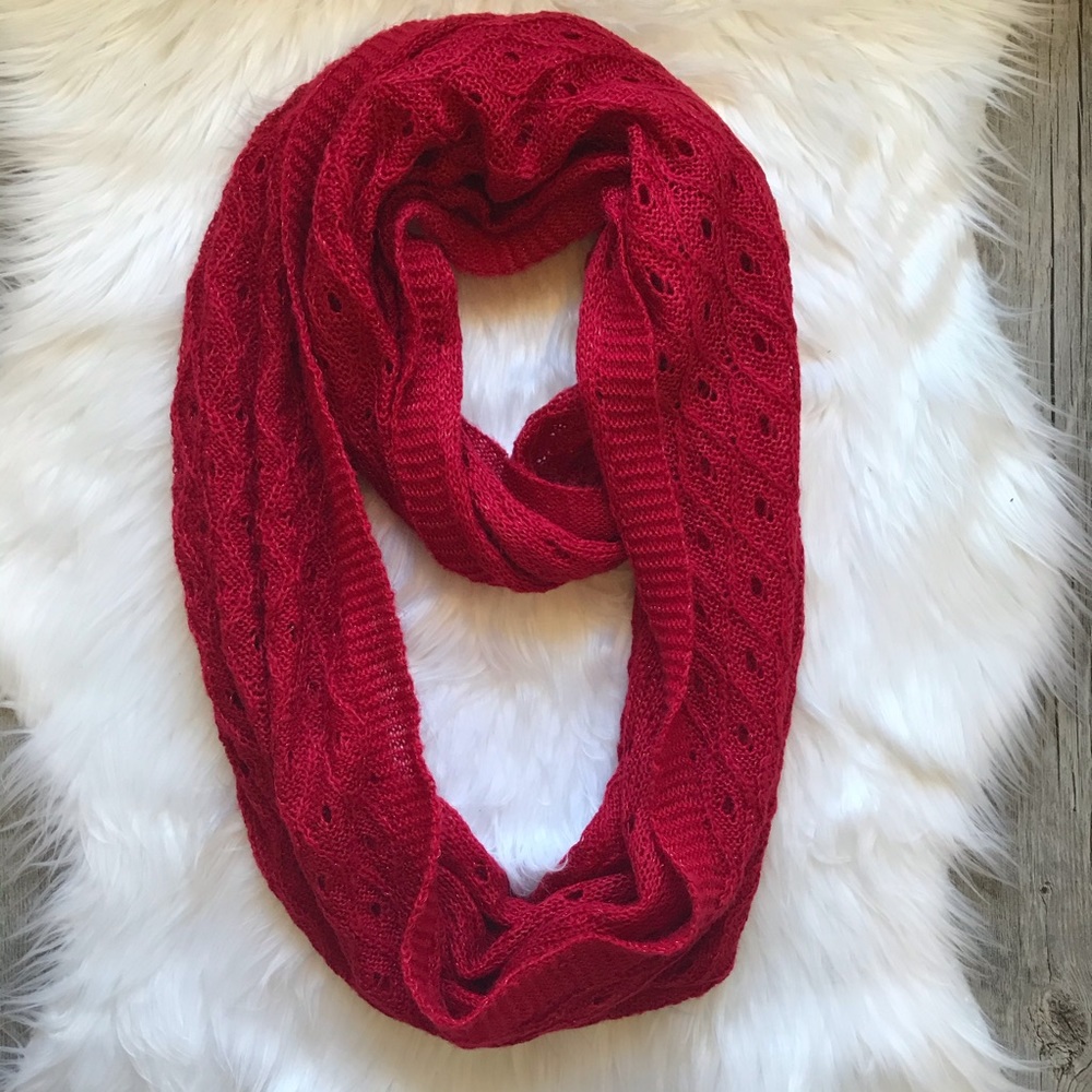 WOMENS RED INFINITY SCARF